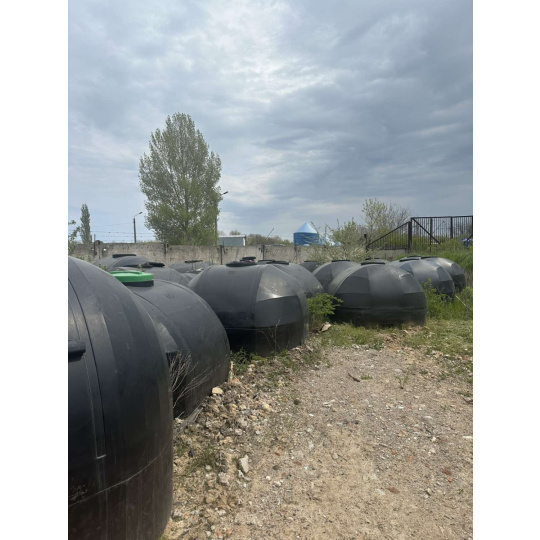 КАС 5000л Увага! Розпродаж від заводу.Маємо в наявності різні розміри. Уцінка товару, який тривалий час зберігався на складі або має вигорілу під сонцем поверхню. Усю інформацію, фото та опис надаємо в особисті повідомлення.  - фото 4
